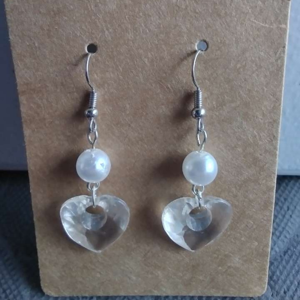 Dangly pearl Heart earrings